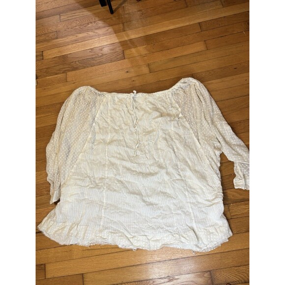 Free People Size L Oversized Cover Up Set Top and Shorts Lace White - Picture 3 of 11